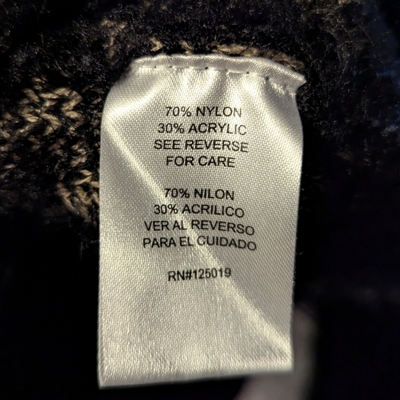 Joseph A. Fuzzy Cheetah Print Soft Sweater - Picture 4 of 6